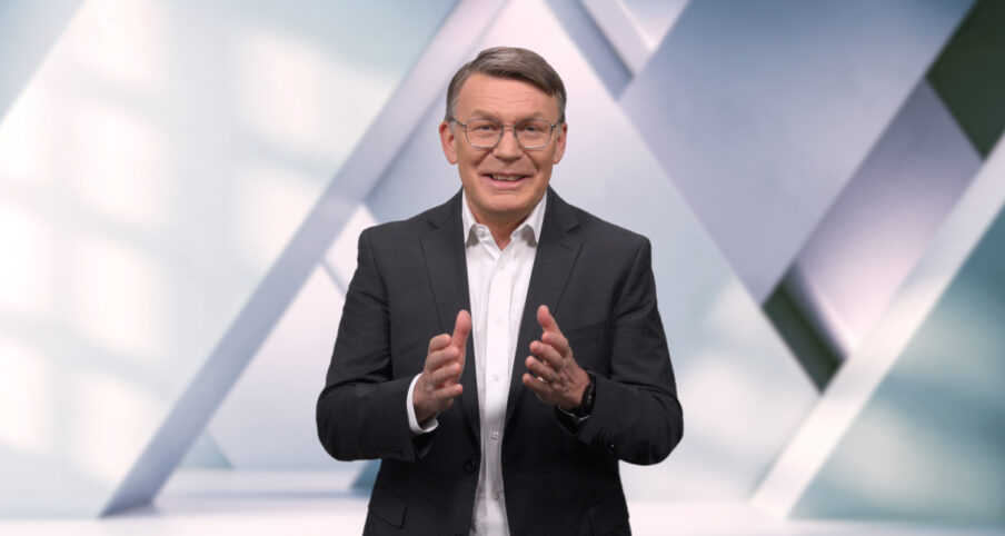 Stefan Michel, Program Director of IMD's online Strategic Thinking program - IMD Business School