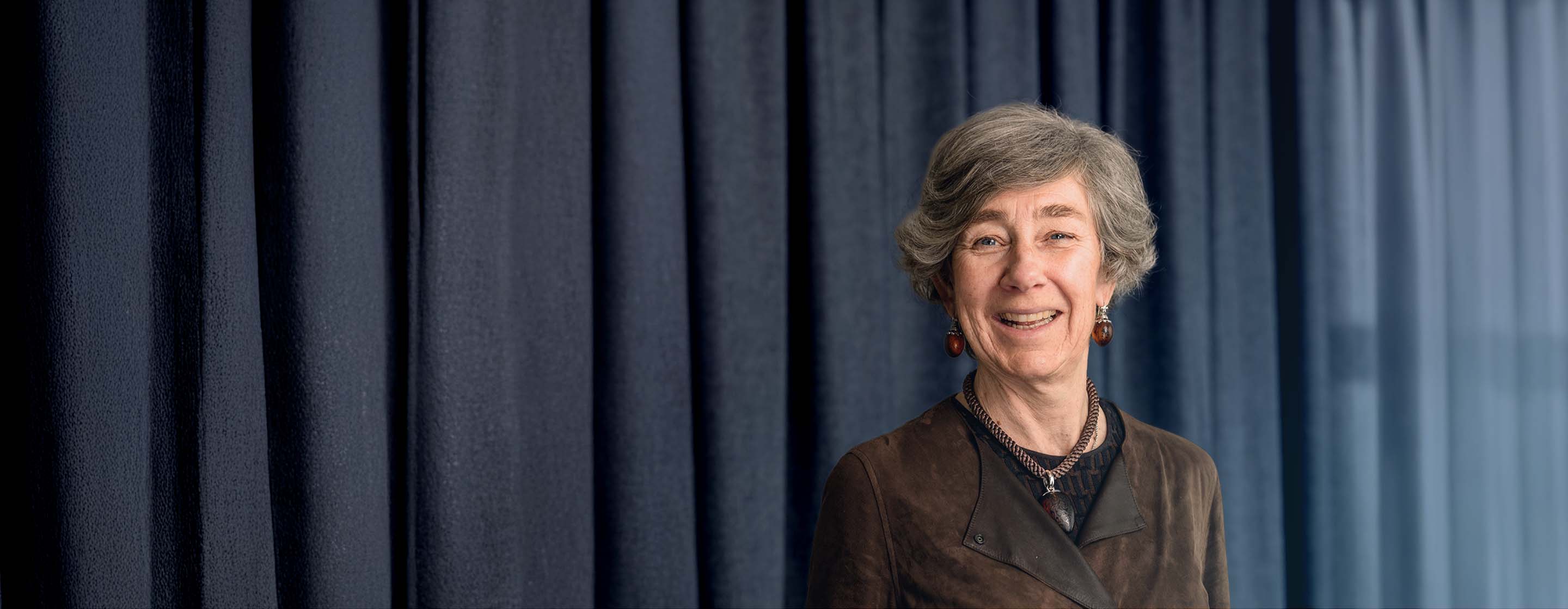 H d M HP-carousel-desktop-2880x1120 - IMD Business School