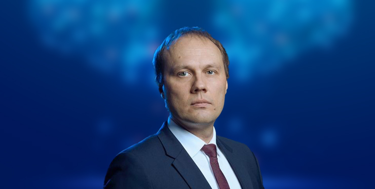 20251202-Alumni-Life_Sciences_Community-Artur-Diploma_Cards-740x374 - IMD Business School