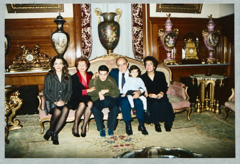 Sabanci Tapan family