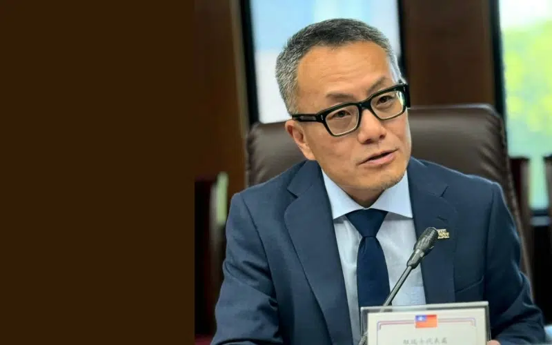 Steve Szu-Wei Wang - IMD Business School