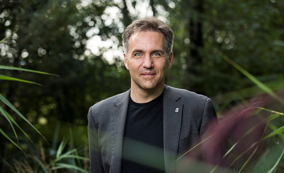 ThomasVellacott_alumnistory_981x600 - IMD Business School