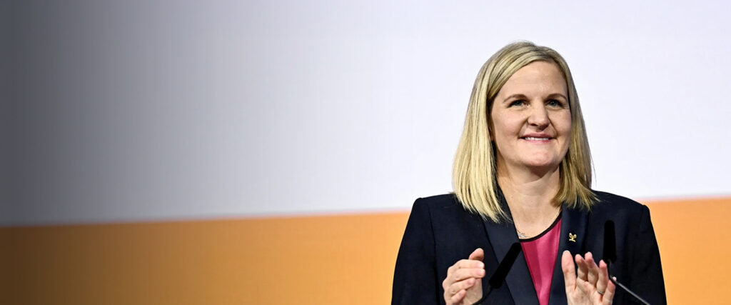 IbyIMD-LeadersUnplugged-Episode17-IbyIMD-Homepage-FullHeaderImage-1440x600 - IMD Business School - IMD Business School