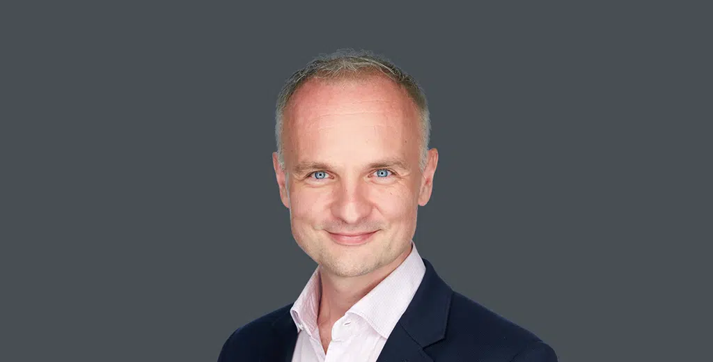 Misiek PiIskorski - IMD Business School