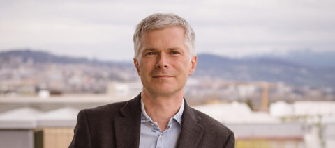 Julian Nolan - Headshot