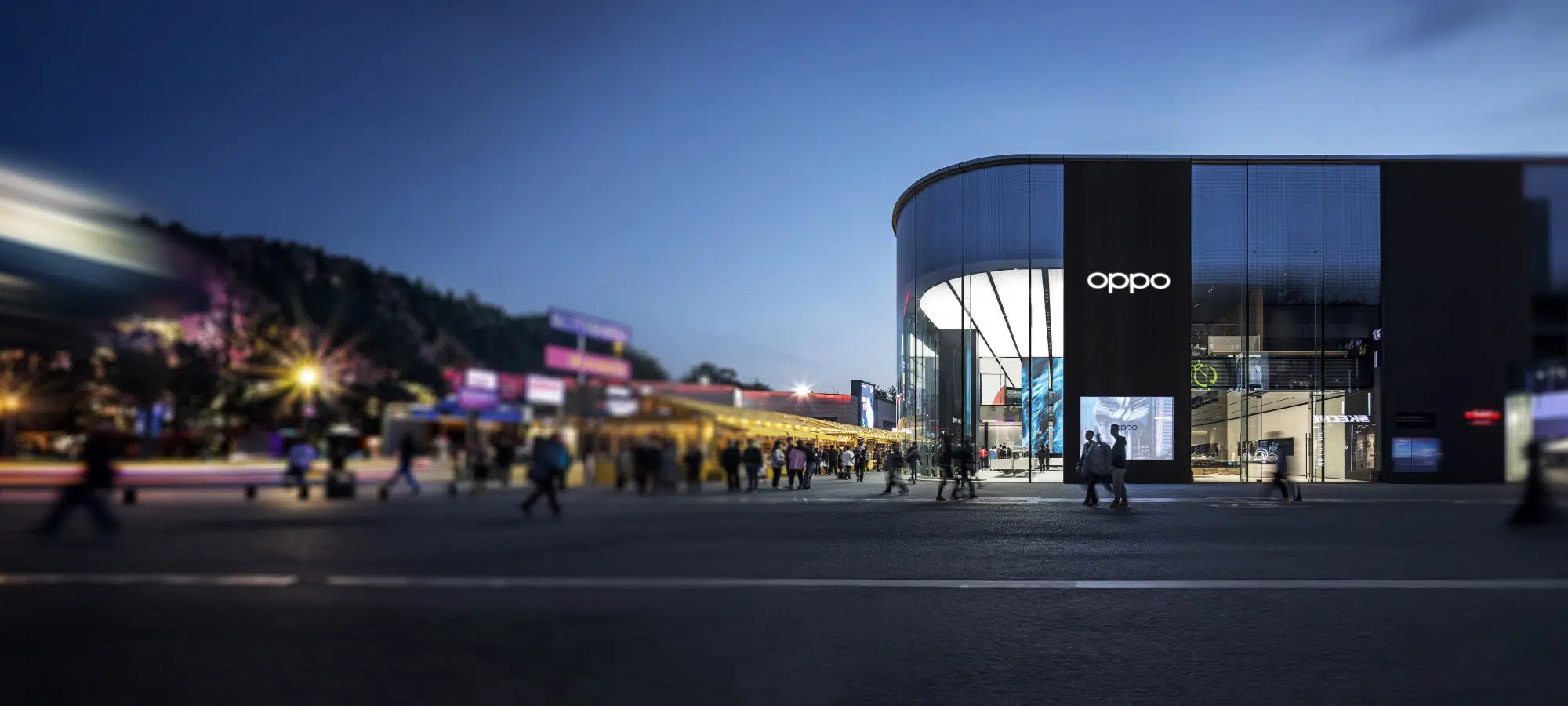 Corporate spin-off innovation strategy: OPPO and OnePlus