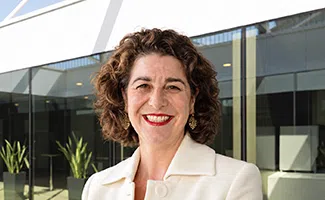 IMD Alumni Club The Netherlands Committee Member Yvonne Nassar - IMD Business School